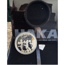 1oz SILVER 999.9 FINE - ALL BLACKS HAKA PROOF COLORISED $1 NEW ZEALAND COIN - AS ISSUED